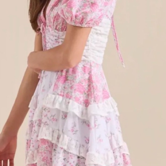 Altar’d State Floral Puff Sleeve Tiered Mini Dress Size Small NWT - Picture 14 of 14